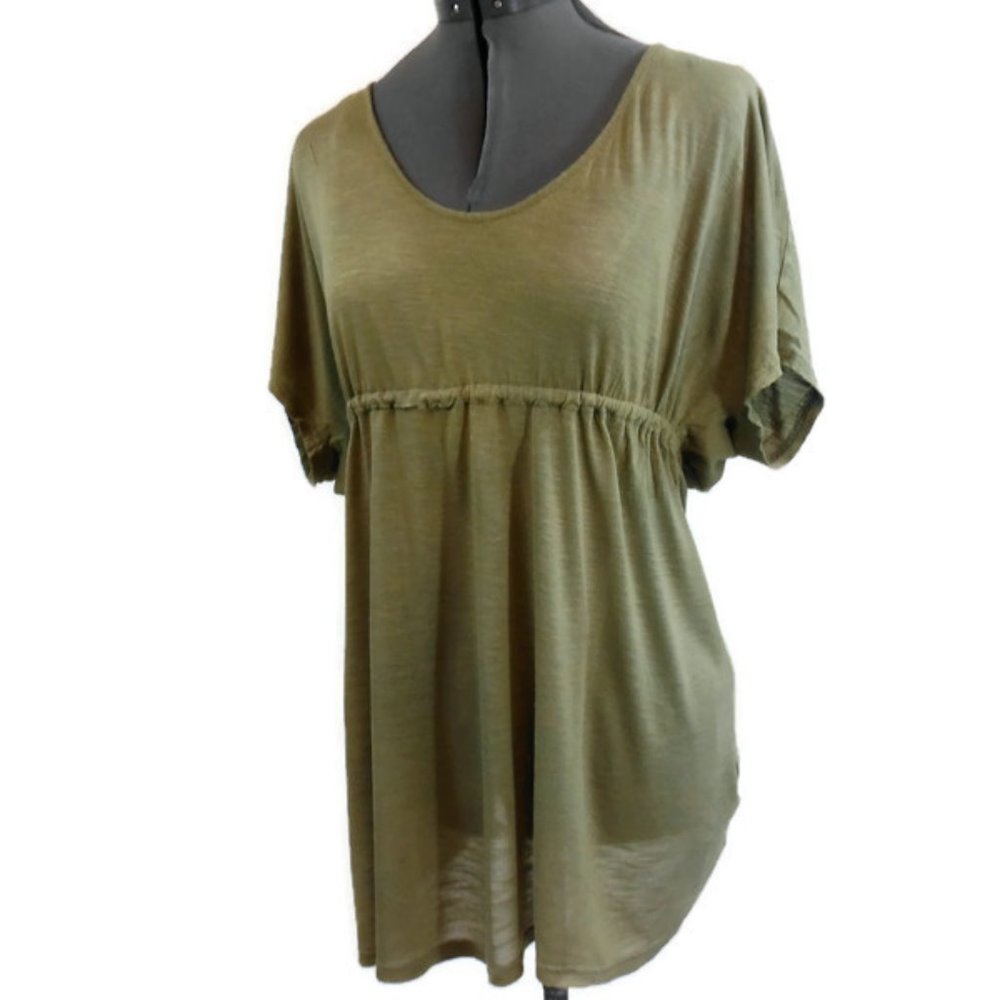 NWOT Decree Olive Green Lace Back Tunic Shirt -XL